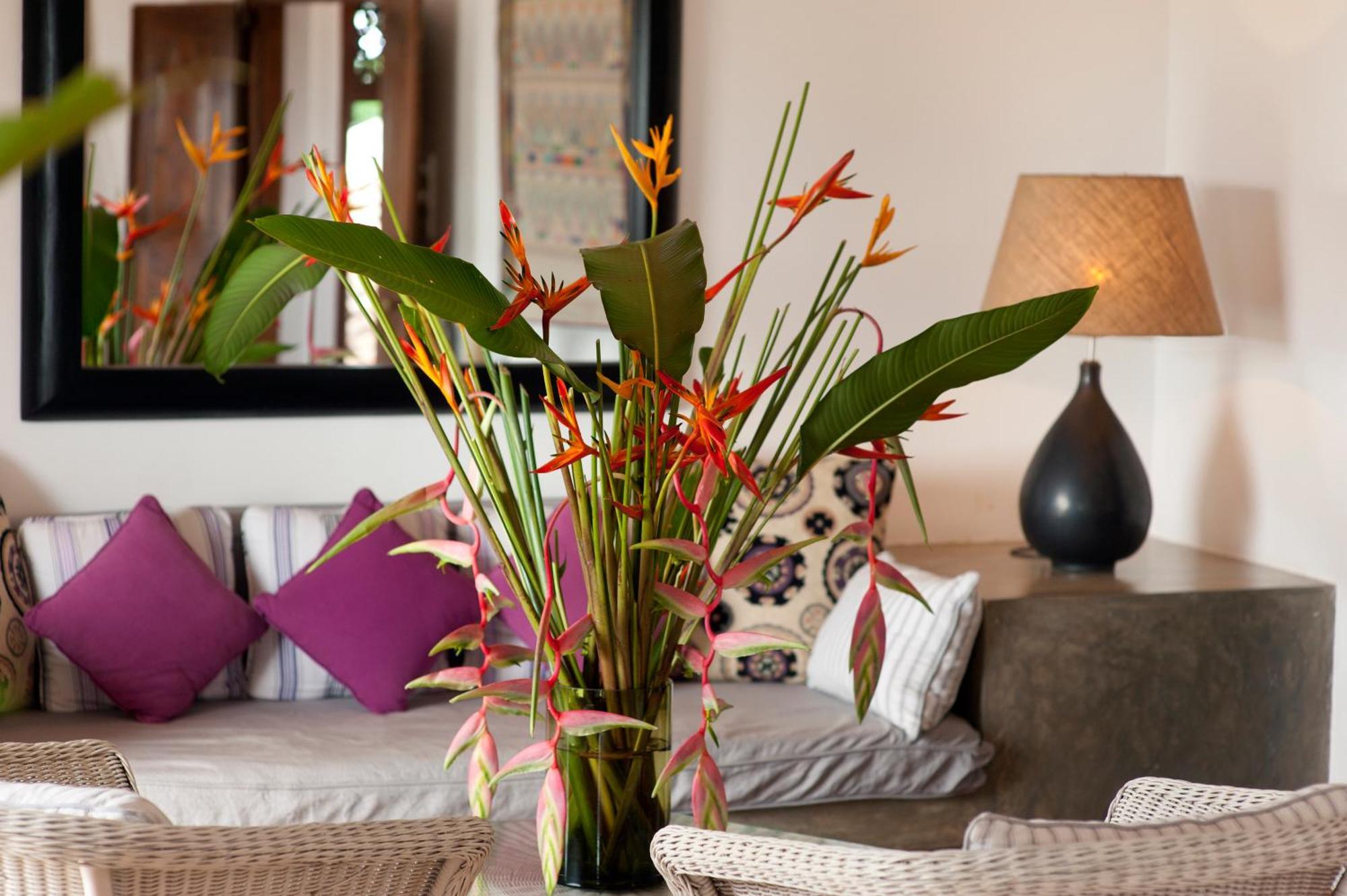 A 03 Bedroom Villa In Galle Fort With Roof Terrace & Pool Exterior foto