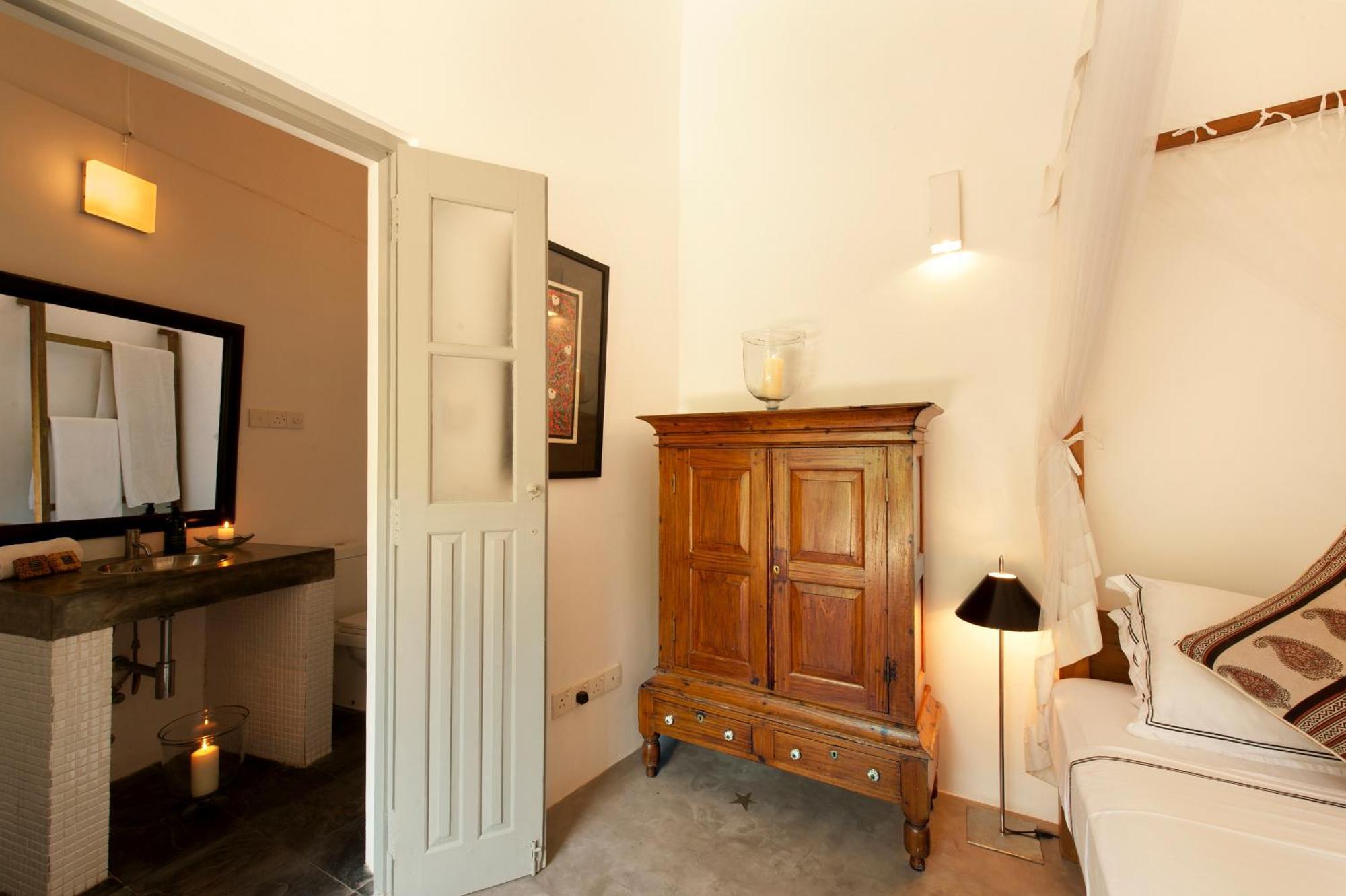 A 03 Bedroom Villa In Galle Fort With Roof Terrace & Pool Exterior foto